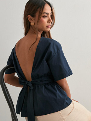 Nelly Tied Short Sleeve Top - Blå