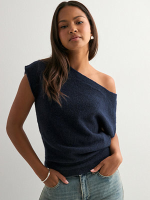 Nelly Wide Neck Knit Top - Blå