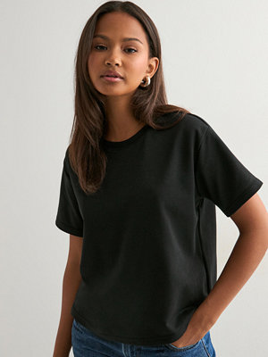 Pieces Pcskylar Ss Tee Jrs Noos - Svart