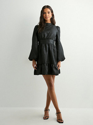 Vero Moda Vmsulle New Ls Short Dress Wvn Exp - Svart