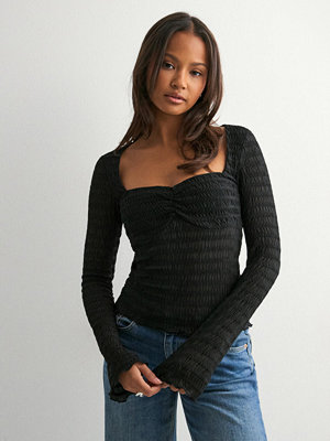 Toppar - Nelly Romantic Structure Sheer Top - Svart