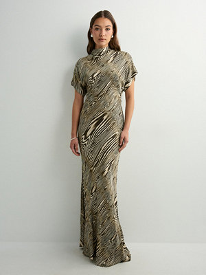 Malina Alivia Short Sleeve Satin Maxi dress - Beige