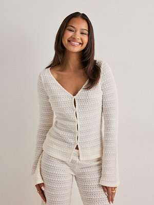 Nelly Crochet LS Cardigan - Vit