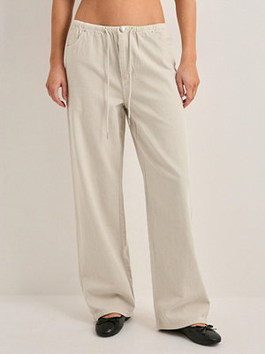 Only byxor Onlsilla Lw Sporty Str Pant Cc Pnt - Beige