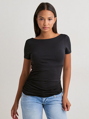 Only Onlevelyn S/S Boatneck Top Jrs - Svart
