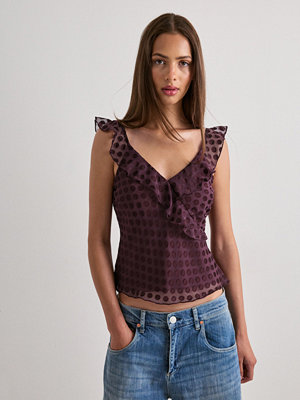 Nelly Flounce Dot Top - Röd