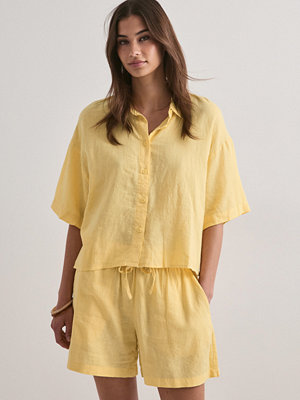 Vero Moda Vmlinn Shorts Wvn Noos - Gul