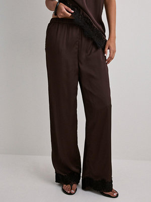 Pieces byxor Pcariel Hw Wide Lace Pants D2D Pp - Brun