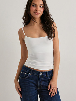 Nelly Built In Bra Singlet - Vit