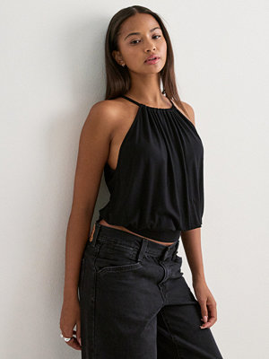 Nelly Soft Drape Tie Back Top - Svart