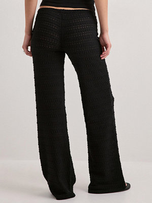 Nelly byxor Crochet Low Waist Pants - Svart