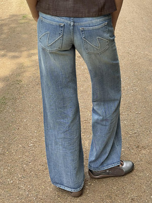 Nelly Low Loose Flare Jeans - Blå