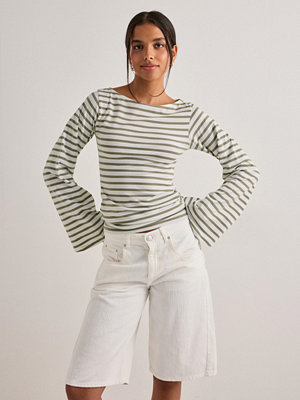 Nelly Stripe Wide Sleeve Top - Grön
