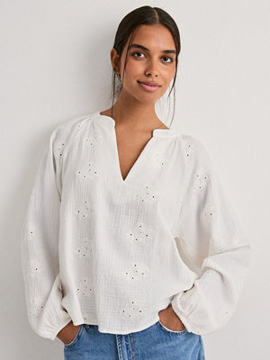 Vero Moda Vmnatali Ls Emb Top Wvn Noos - Vit