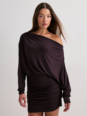 Nelly Slouchy Ruche Dress - Brun