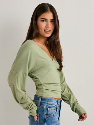 Nelly Soft Plunge LS Top - Grön