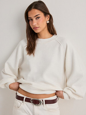 Nelly Seam Focus Knit Sweater - Vit