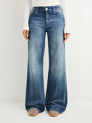 Nelly Loose Flare Jeans - Blå