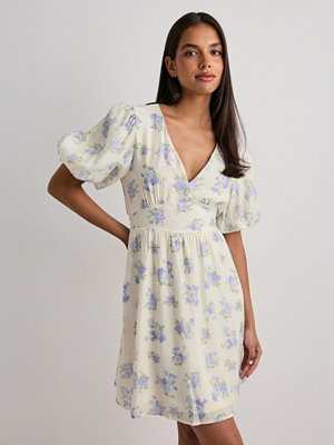 Vero Moda Vmbella 2/4 V-Neck Short Dress Wvn - Blommig