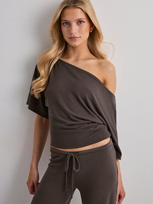 Nelly My Chill Shoulder Top - Brun