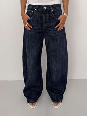 Nelly Twisted Barrel Buckle Jeans - Blå