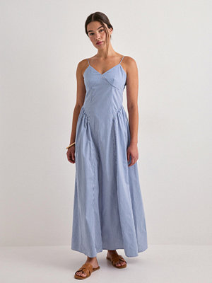 Only Onltiari Strap Hip Dress Wvn - Blå