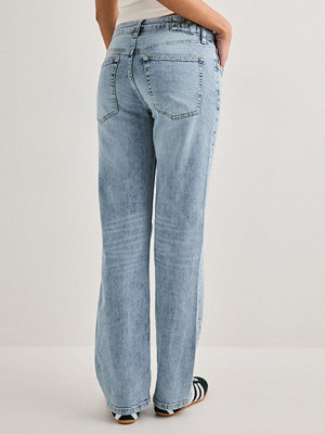 Nelly Perfect Straight Jeans - Blå