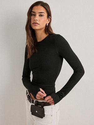 Nelly Sculpting LS Top - Svart
