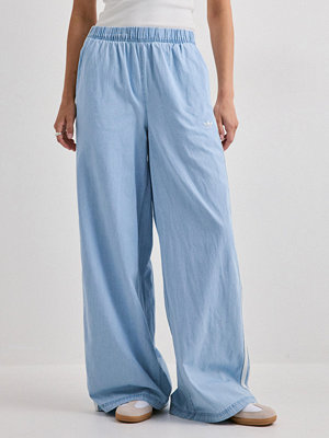 Adidas Originals byxor Denim Wide Leg - Blå