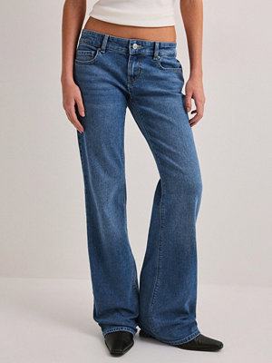 Only Onllola Super Low Waist Flared Pim - Blå