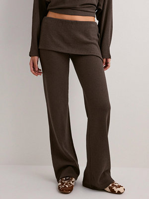 Nelly byxor Effortless Knit Overlay Pants - Brun