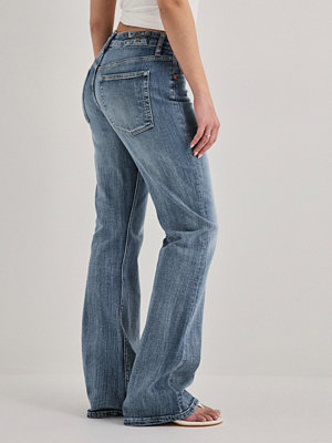 Nelly Soft Bootcut Jeans - Blå