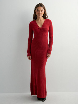 Nelly Long Twist Knit Dress - Röd