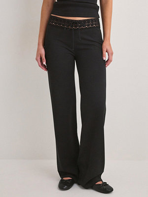 Nelly byxor Crochet Waist Crepe Pants - Svart