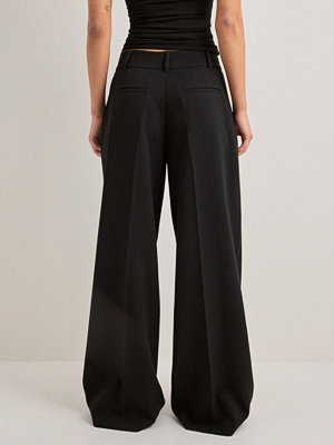 Nelly byxor Mid Waist Wide Suit Pants - Svart