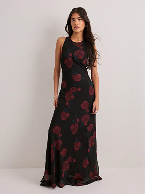 Neo Noir Celinie Rose Dress - Svart