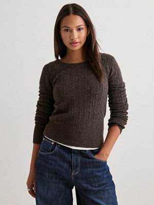 Nelly Tight Cable Knit Sweater - Brun