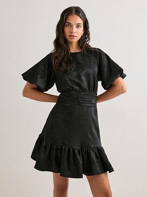 Neo Noir Sulli Jacquard Dress - Svart