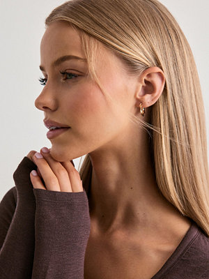 Pilgrim örhängen Here Hoop Earrings - Guld