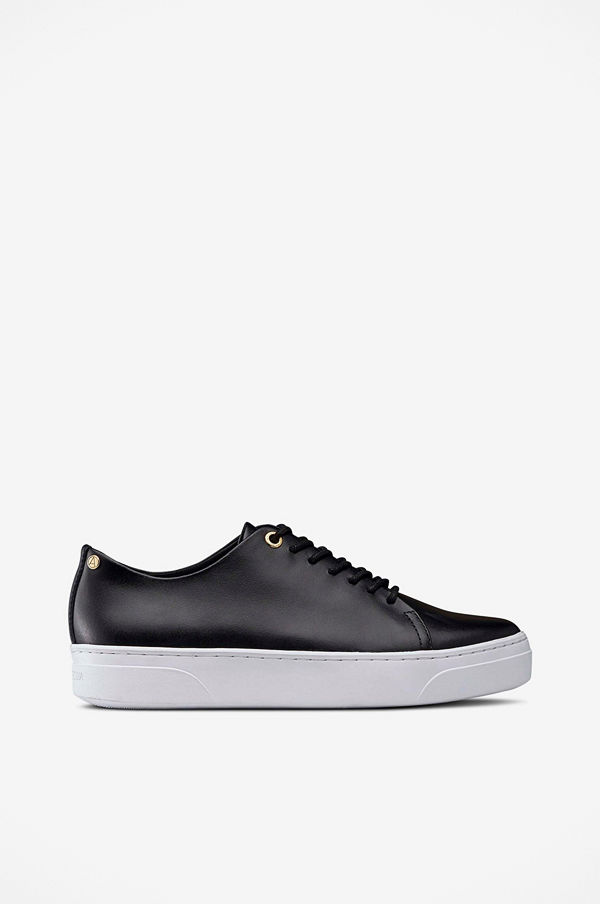 Agnes Cecilia Sneakers Lindy Lace Up