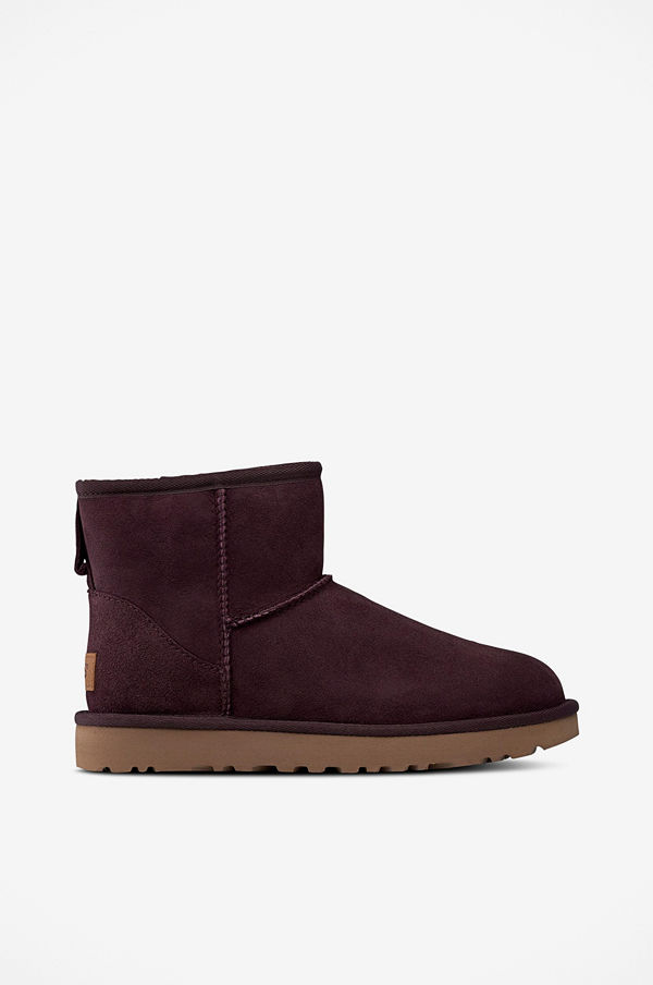 UGG Boots Classic Mini II