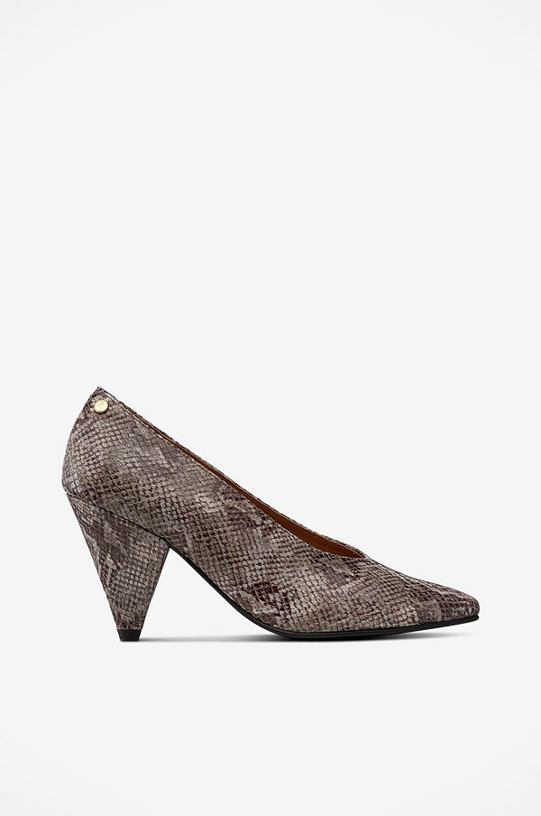 Agnes Cecilia Pumps Julia Cone Heel