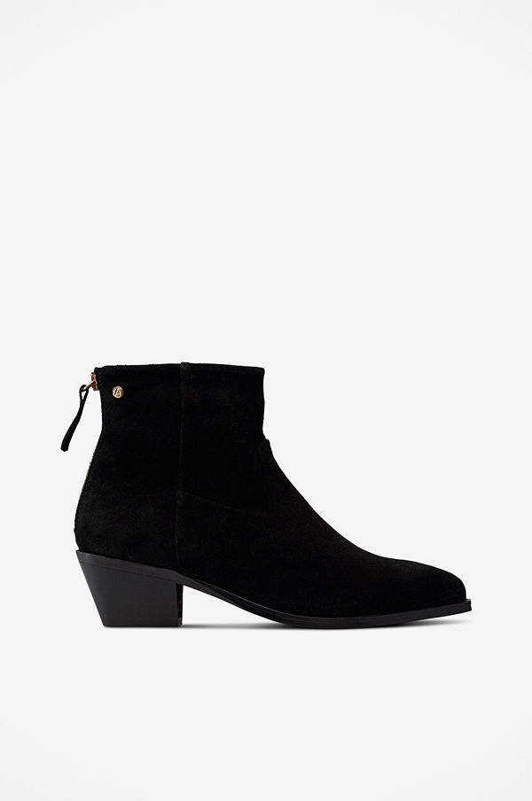 Agnes Cecilia Western Boots