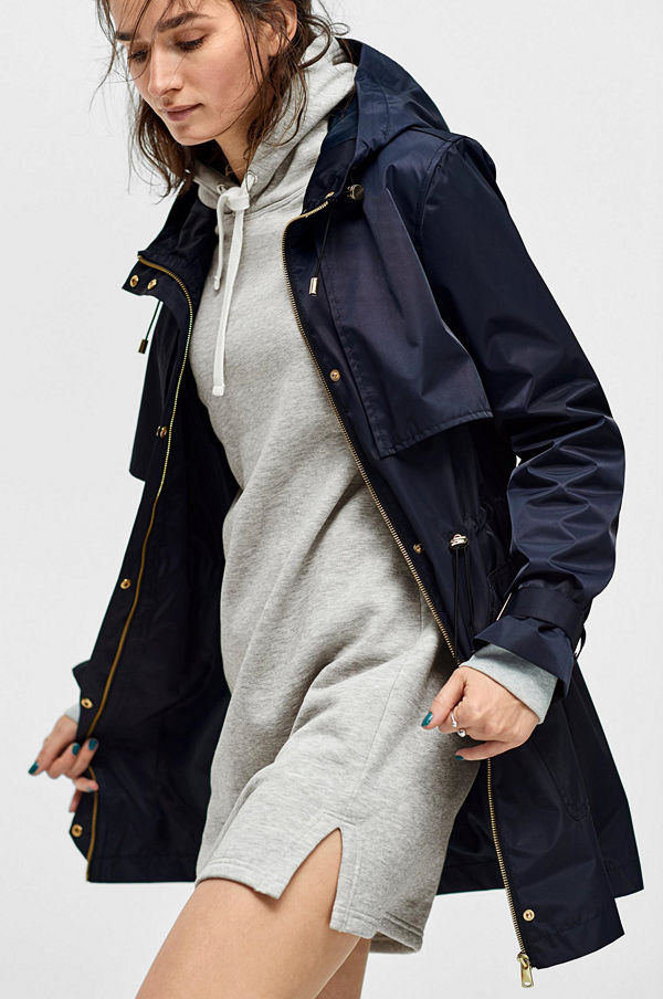Ellos Parkas Aliya