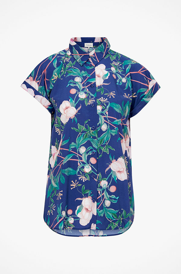 By Malina Blus Paisley