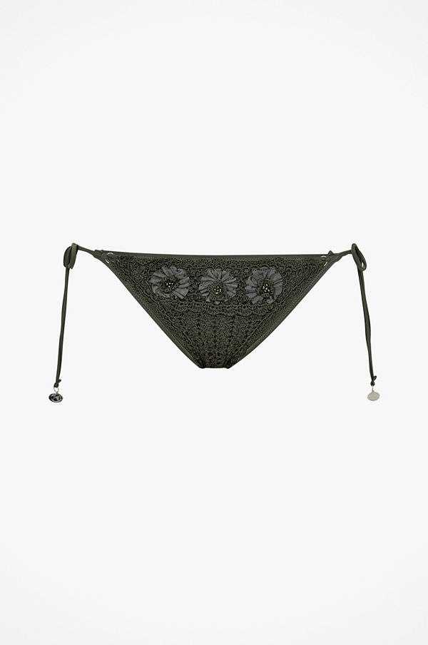 Panos Emporio Bikinitrosa Kandia