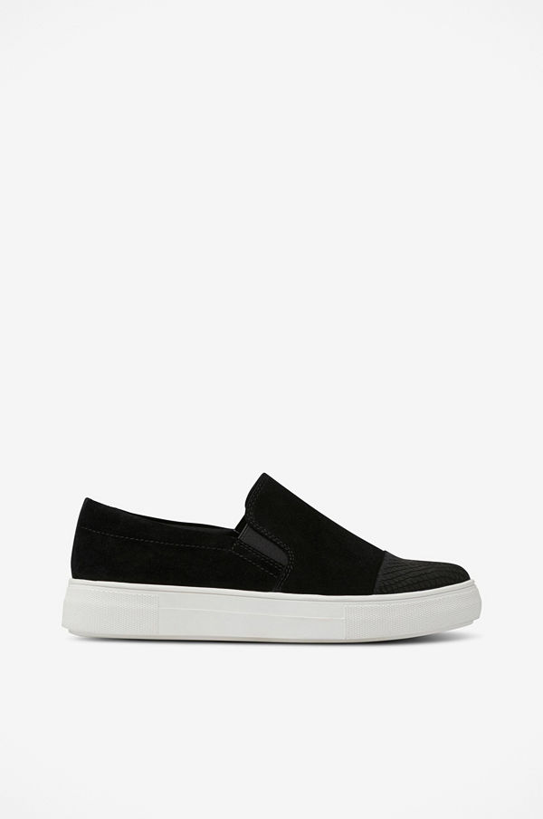 Ellos Sneakers Slip On Shiny Toe