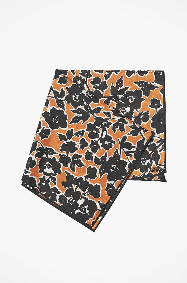 Twist & Tango Scarf Leia