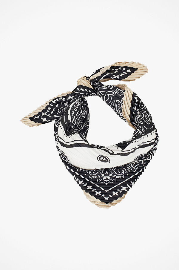 Ellos Scarf Pleated