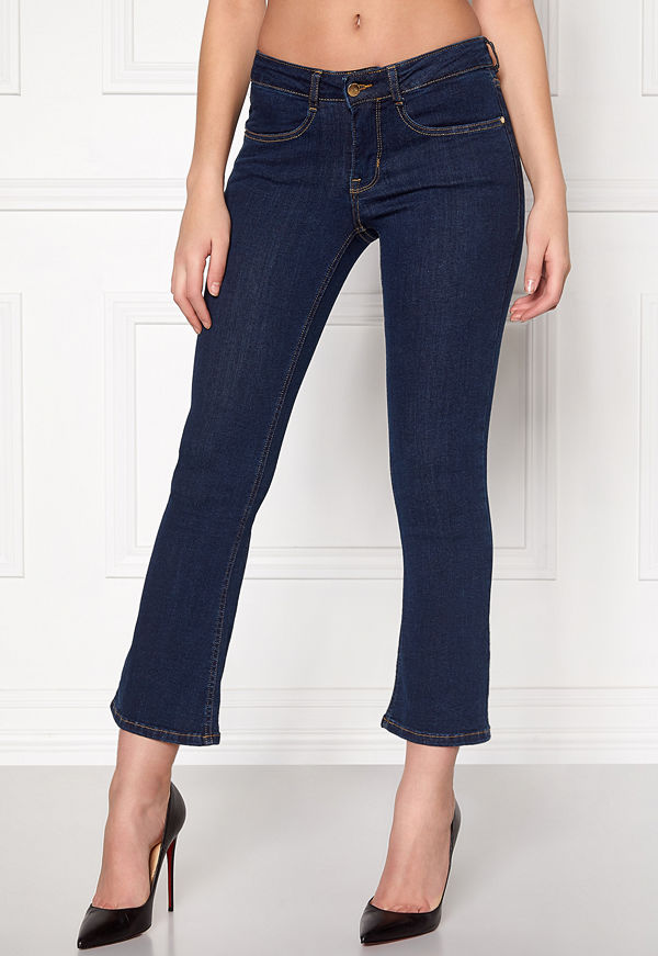 77thFLEA Love kick flare superstretch Jeans